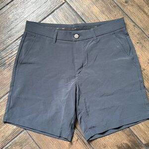 Men's Primo dark gray golf shorts